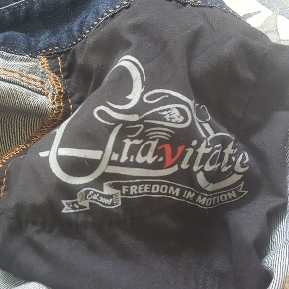 Gravitate stay-put premium motorcycle jeans - Picture 5 of 6